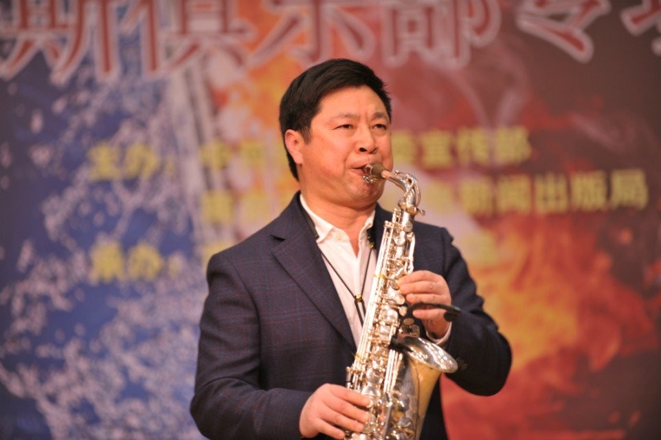 乐尔维斯应南京司仪要求增开才艺速成班